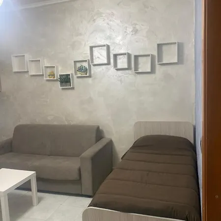 La Casa Di Vera * Neapol