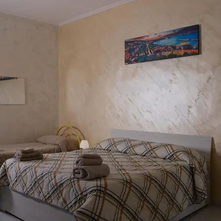 La Casa Di Vera נאפולי